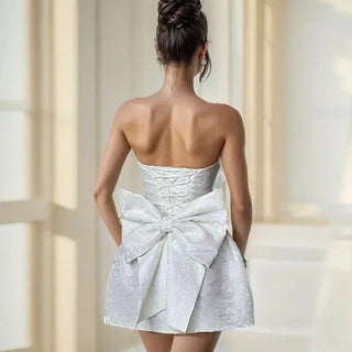 Women's Elegant Strapless Jacquard Dress – Open Back Bow Detail for Weddings & Formal Events