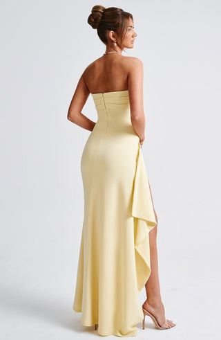 Women's Elegant Yellow Maxi Dress – Strapless High Slit for Summer Weddings & Parties