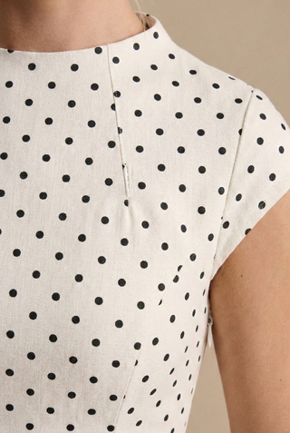 Women's Elegant Polka Dot Maxi Dress – A-Line Sleeveless Round Neck for Casual & Evening